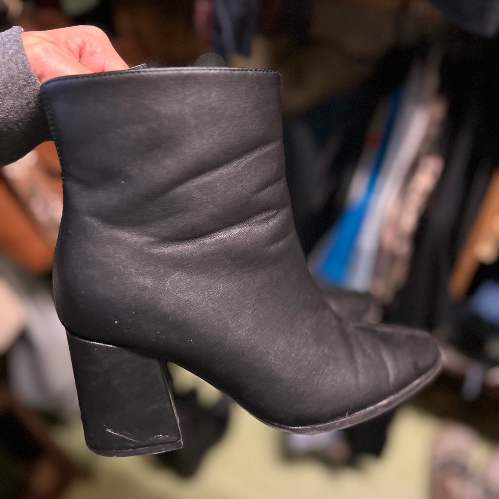 Leather zip boots
